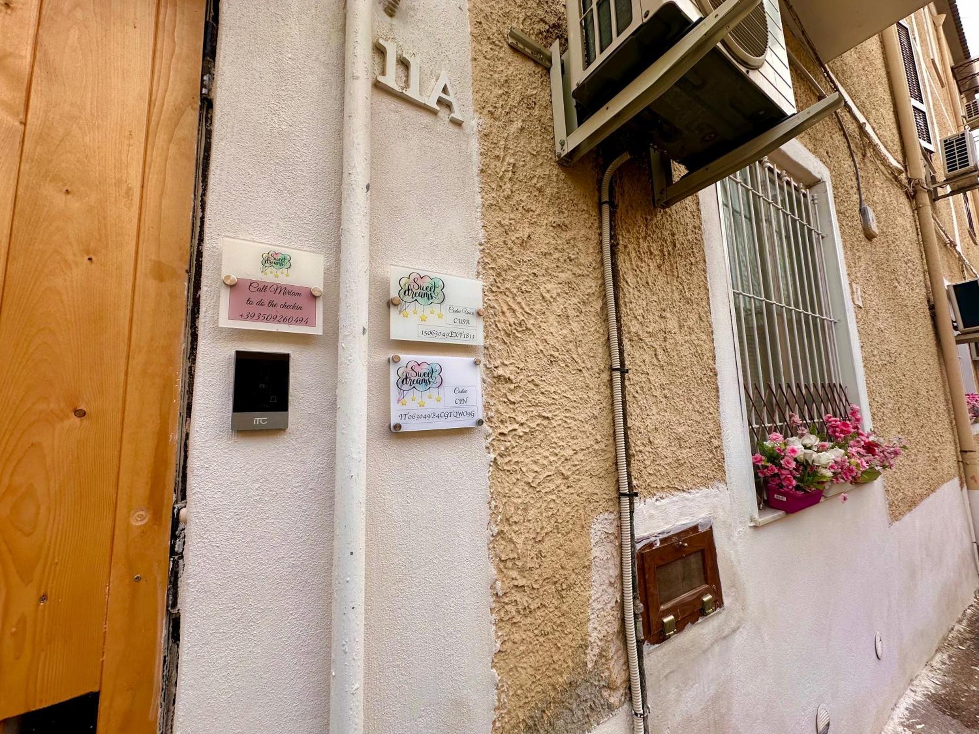 Sweet Dreams Napoli Bed & Breakfast Exterior photo